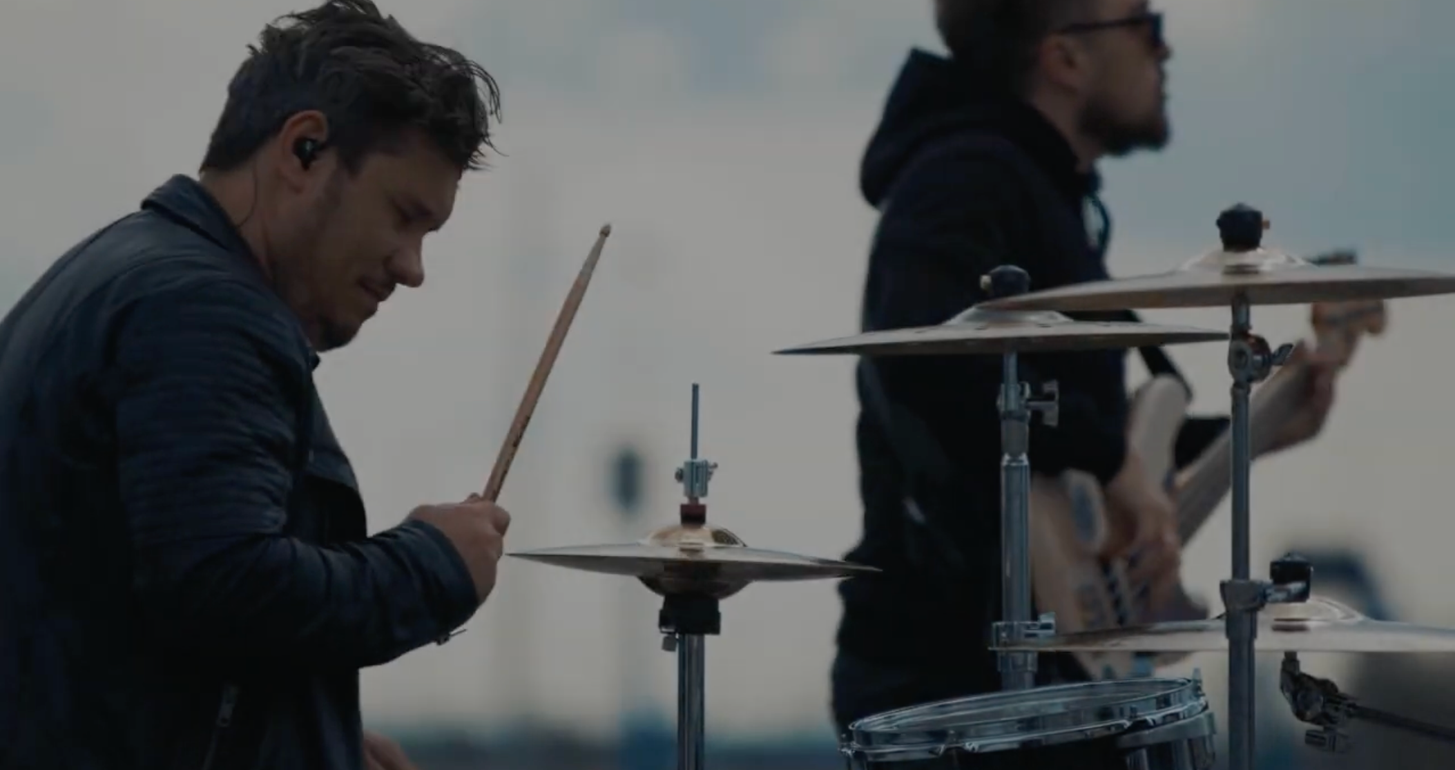 Load video: Green Light Audio's product presentation video.